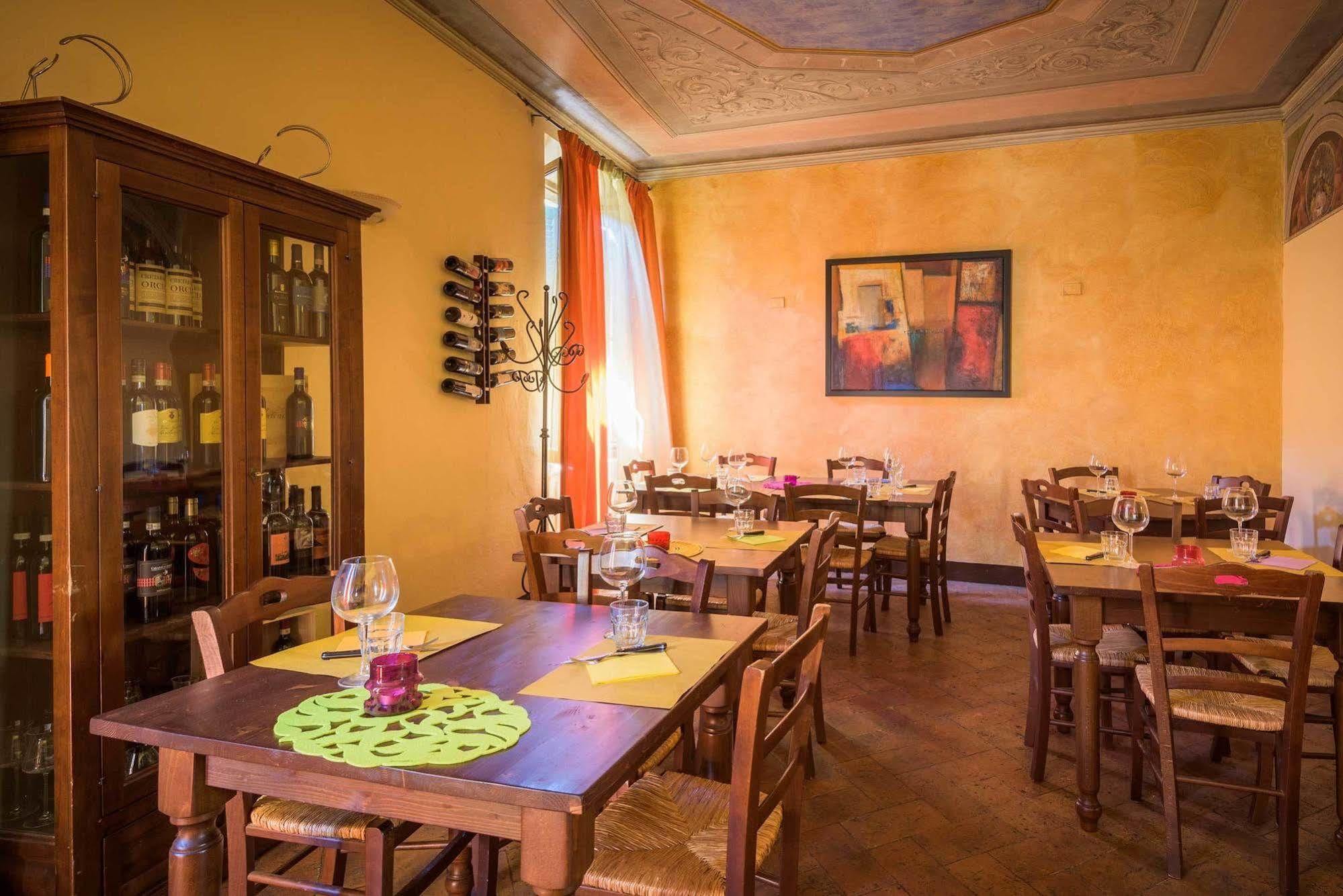 Locanda Di Casalmustia Castelmuzio Ngoại thất bức ảnh
