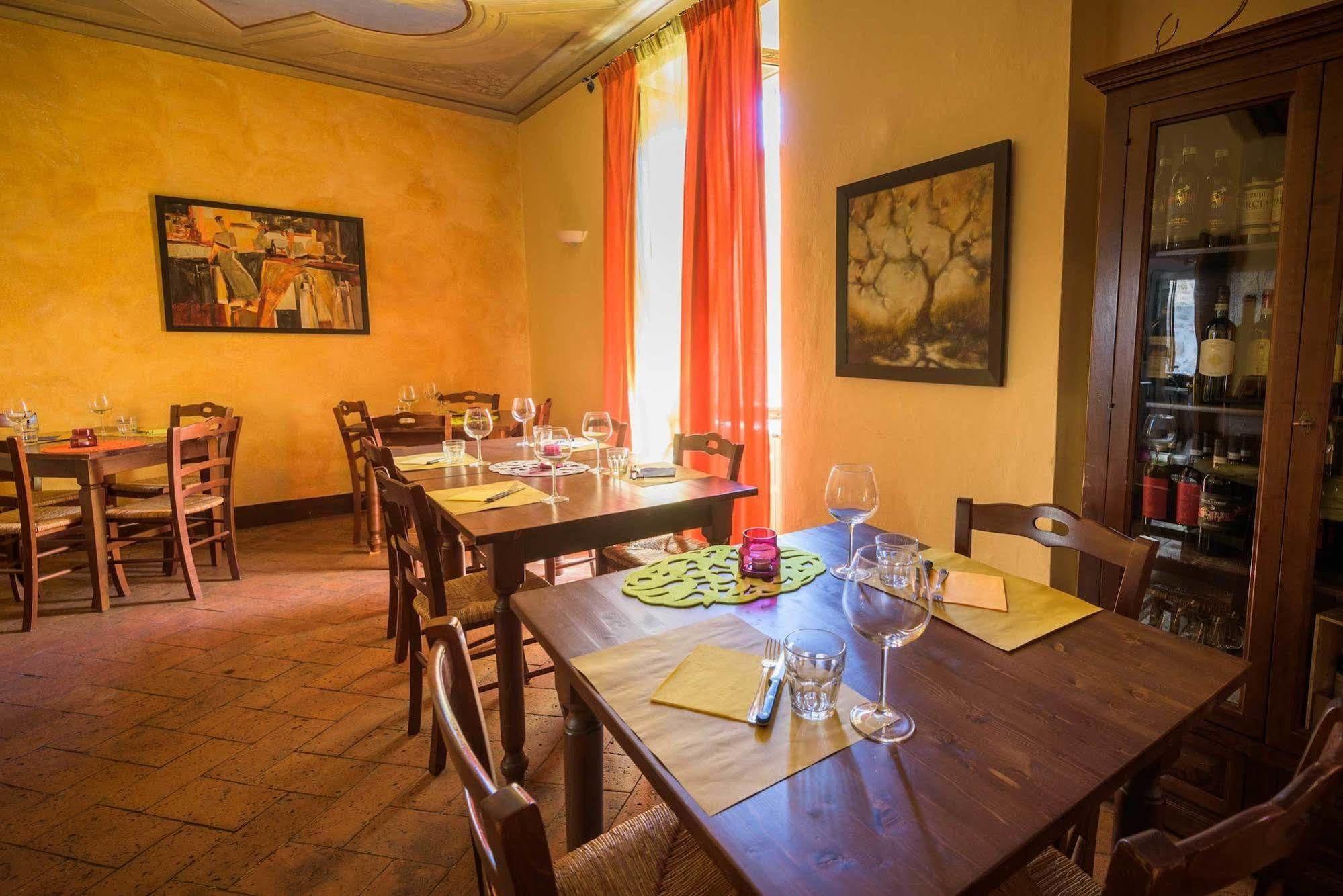 Locanda Di Casalmustia Castelmuzio Ngoại thất bức ảnh