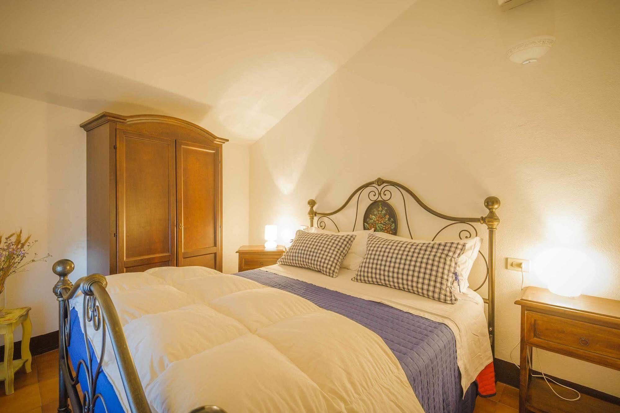 Locanda Di Casalmustia Castelmuzio Ngoại thất bức ảnh